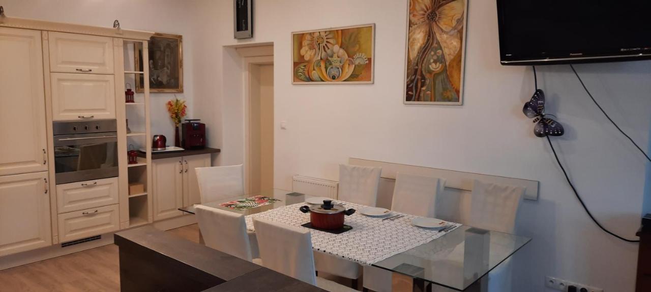 Apartmán Ostrý Vŕšok v Starom Smokovci Appartamento Vysoké Tatry Esterno foto