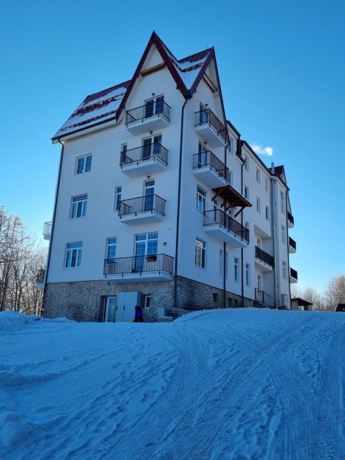 Apartmán Ostrý Vŕšok v Starom Smokovci Appartamento Vysoké Tatry Esterno foto